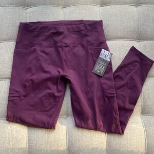 NWT Oiselle Triple Threat Tight